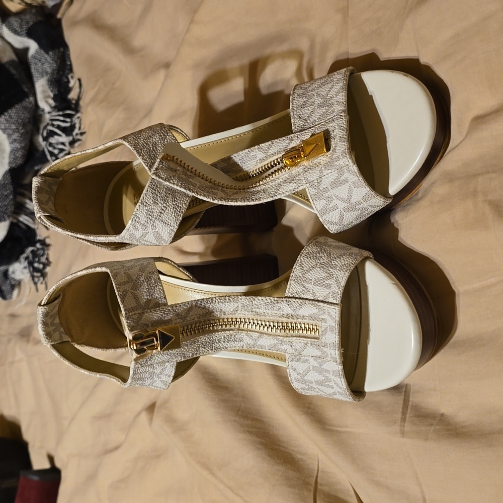 Michael Kors High heels